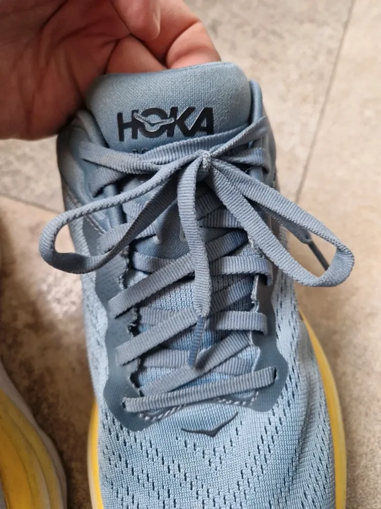 Tweedehands Hoka Bondi 8 bike — afbeelding 2 van 9