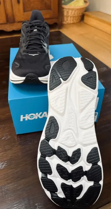 Tweedehands Hoka Clifton 10 bike — afbeelding 4 van 5