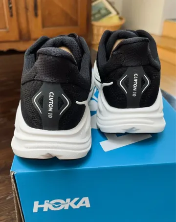 Tweedehands Hoka Clifton 10 bike — afbeelding 3 van 5