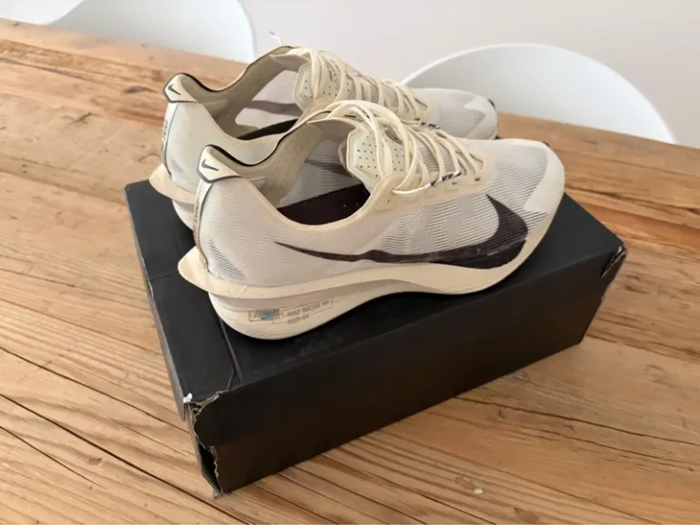 Używany Nike Vaporfly 4 JI bike — zdjęcie 5 z 9