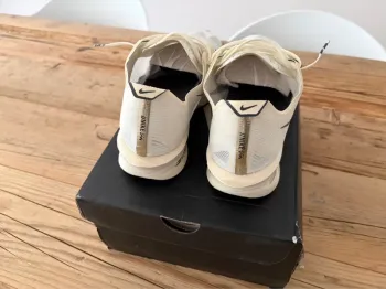 Używany Nike Vaporfly 4 JI bike — zdjęcie 6 z 9