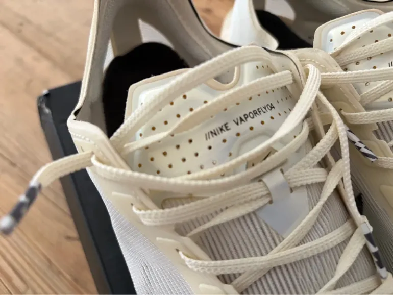 Używany Nike Vaporfly 4 JI bike — zdjęcie 3 z 9