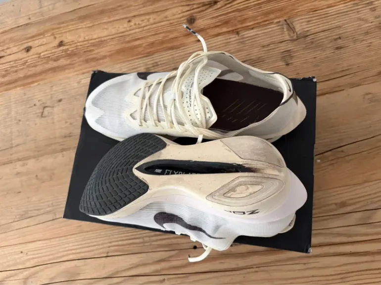 Używany Nike Vaporfly 4 JI bike — zdjęcie 9 z 9
