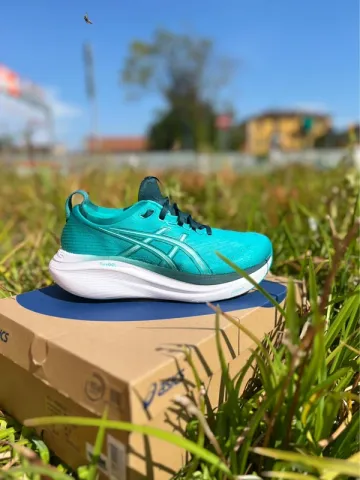 Použité Asics GEL-NIMBUS 27 bike — obrázek 8 z 11