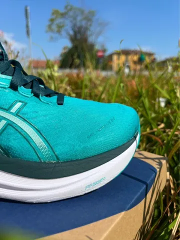 Použité Asics GEL-NIMBUS 27 bike — obrázek 9 z 11