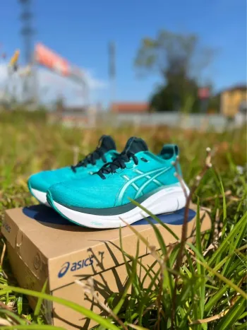 Asics GEL-NIMBUS 27 bike d'occasion — image 4 sur 11