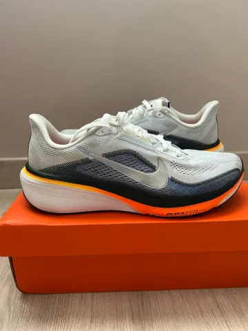 Tweedehands Nike Pegasus 42 bike — afbeelding 4 van 8