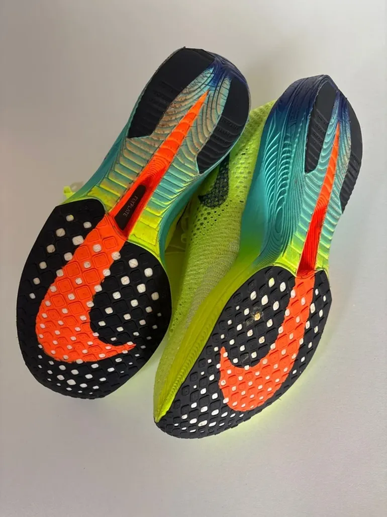 Używany Nike Vaporfly 3 bike — zdjęcie 4 z 6