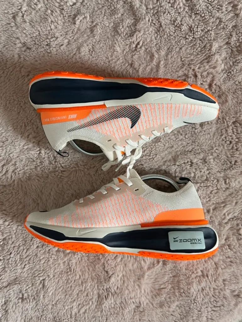 Used Under Armour Nike Running Shoes bike — image 6 of 7
