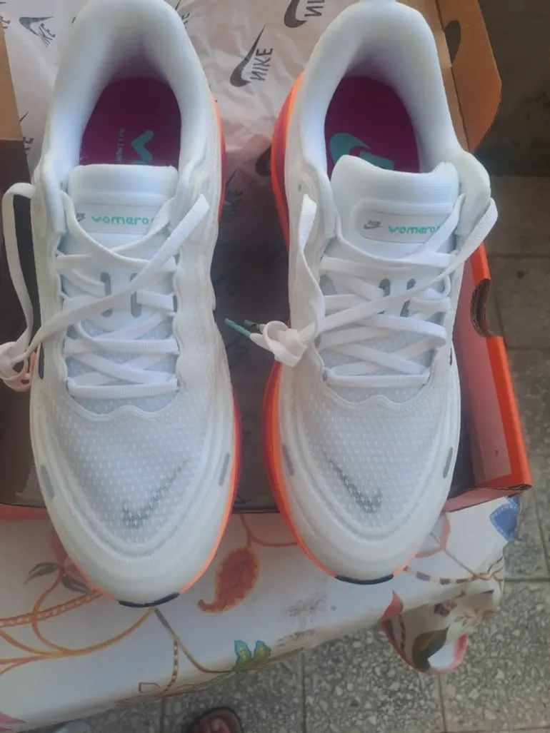 Gebrauchtes Nike Vomero Plus Run bike — Bild 6 von 10