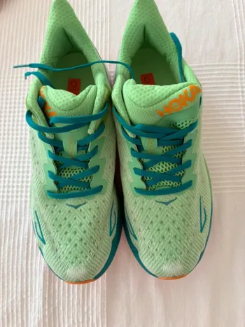 Tweedehands Hoka Clifton 9 bike — afbeelding 2 van 7
