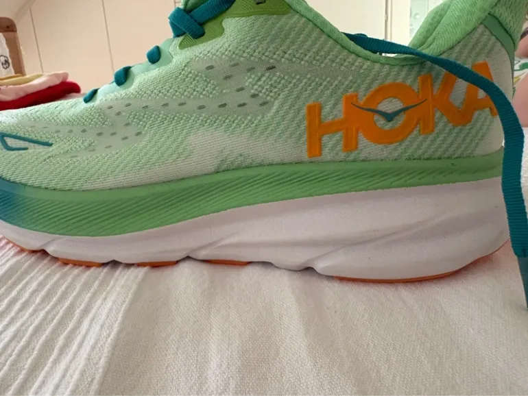 Tweedehands Hoka Clifton 9 bike — afbeelding 6 van 7