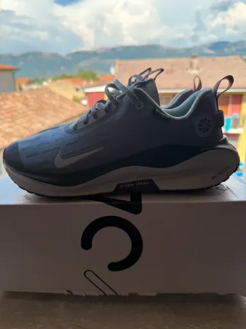 Used Nike React X Gore-Tex bike — image 1 of 15