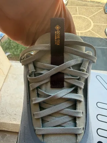 Used Nike React X Gore-Tex bike — image 12 of 15