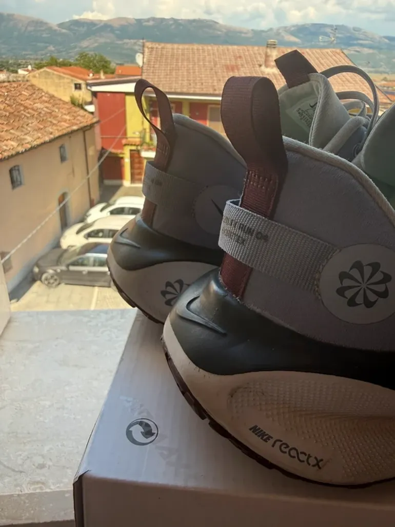 Used Nike React X Gore-Tex bike — image 15 of 15