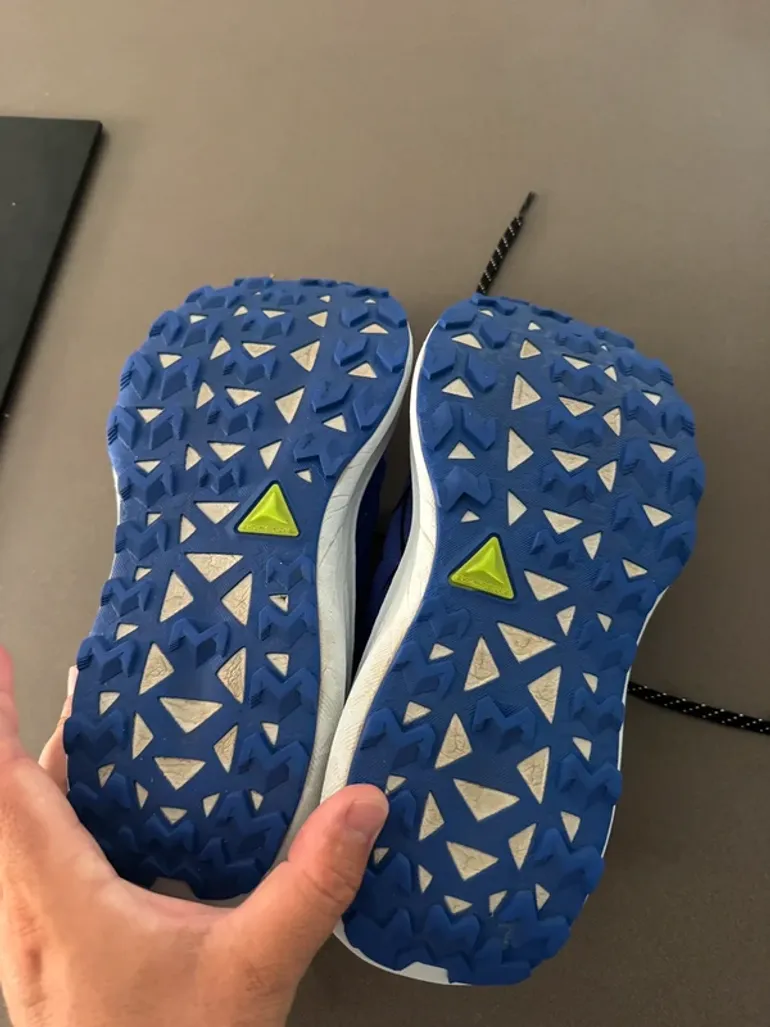 Used Asics Trabuco Max 5 bike — image 3 of 5