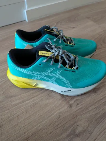 Käytetty Asics Novablast 5 TR bike — kuva 4 / 7