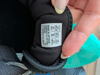 Used Asics Novablast 5 TR bike — image 6 of 7