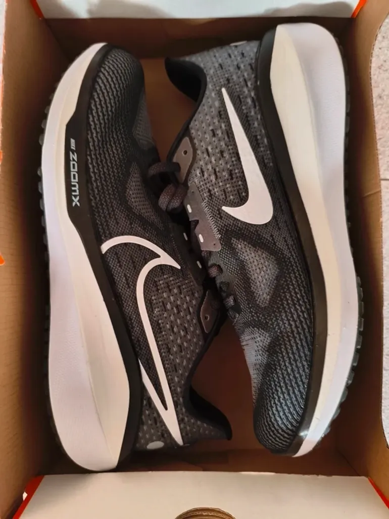 Gebrauchtes Nike Air Zoom Vomero 17 bike — Bild 2 von 8