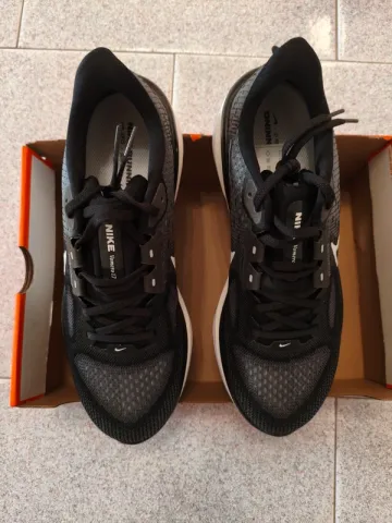 Käytetty Nike Air Zoom Vomero 17 bike — kuva 7 / 8