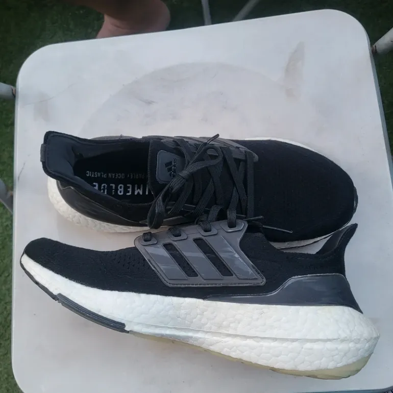 Used Adidas Ultraboost 21 bike — image 3 of 6