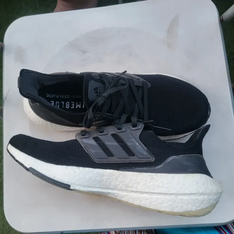 Used Adidas Ultraboost 21 bike — image 4 of 6