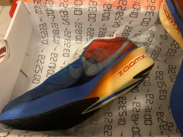 Używany Nike Vaporfly Next% 4 bike — zdjęcie 3 z 6