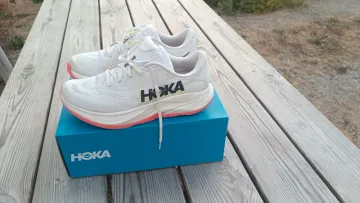Used Hoka Rincon 4 bike — image 2 of 2