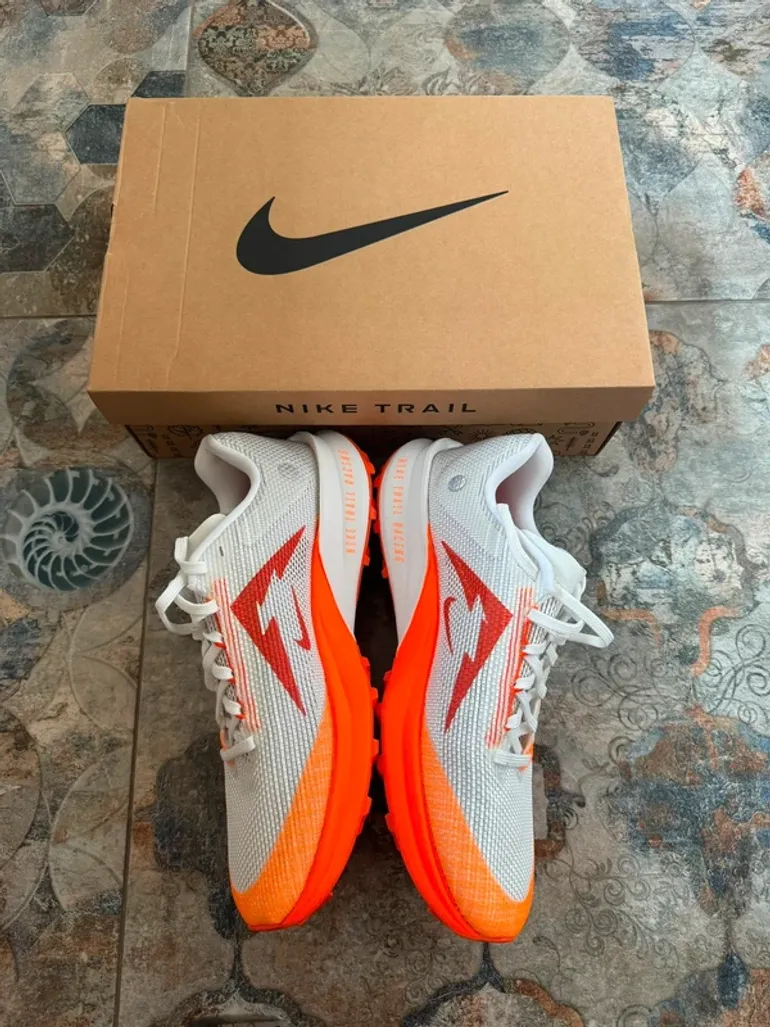 Używany Nike Terra Kiger 10 bike — zdjęcie 4 z 9