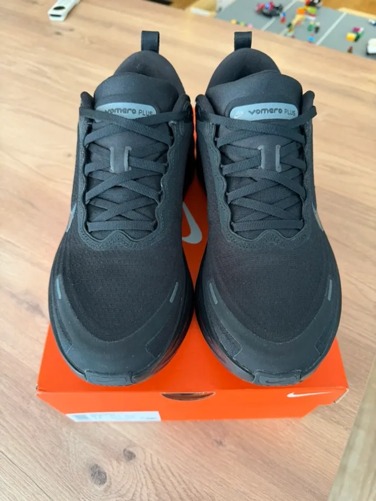 Used Nike Vomero Plus bike — image 4 of 9