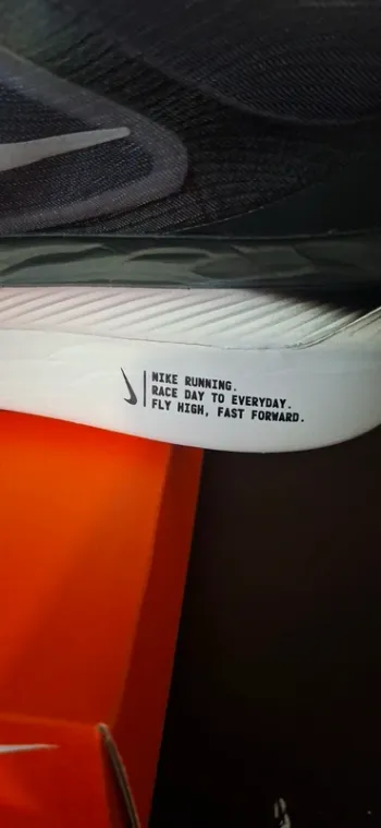 Použité Nike Zoom Fly 6 bike — obrázek 10 z 11