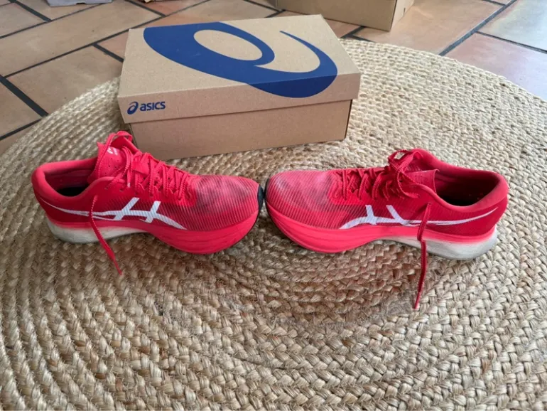 Used Asics Metaspeed Sky+ bike — image 3 of 5