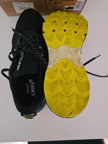 Used Asics Gel-Venture 9 bike — image 3 of 6