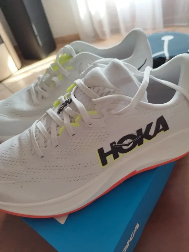 Tweedehands Hoka Rincon bike — afbeelding 2 van 7