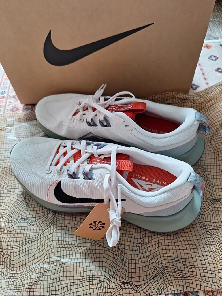 Used Nike Juniper Trail bike — image 2 of 13