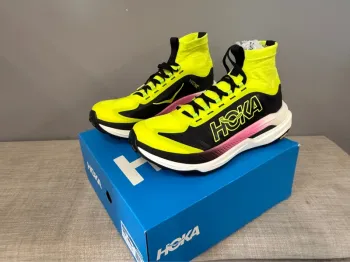 Used Hoka Tecton X3 bike — image 1 of 5
