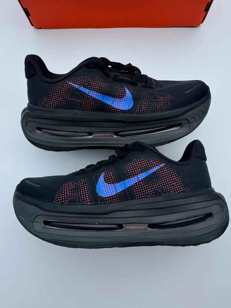 Used Premium Vomero Running Shoes
