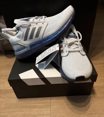 Käytetty Adidas Ultraboost 20 ISS National Lab bike — kuva 1 / 11