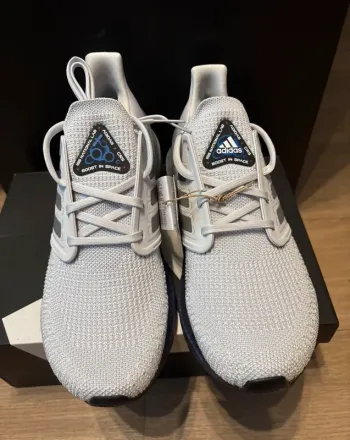 Käytetty Adidas Ultraboost 20 ISS National Lab bike — kuva 2 / 11
