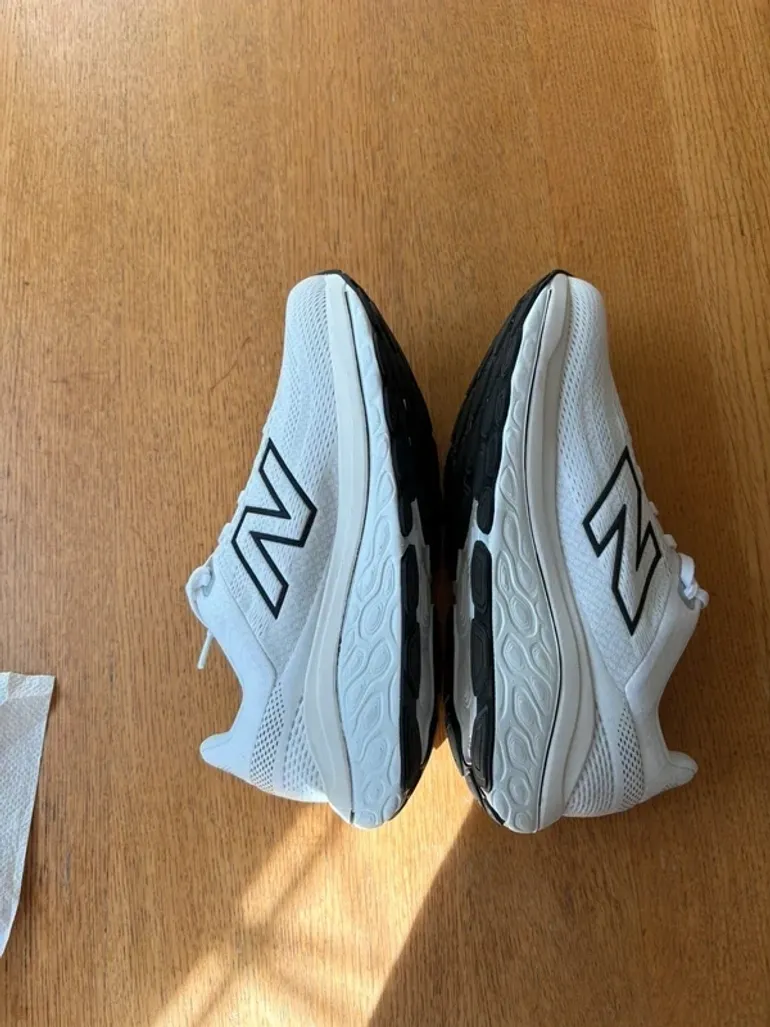 New Balance M860v14 bike d'occasion — image 4 sur 7