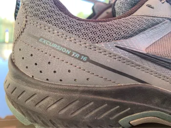 Used Saucony excursion TR16 bike — image 6 of 15