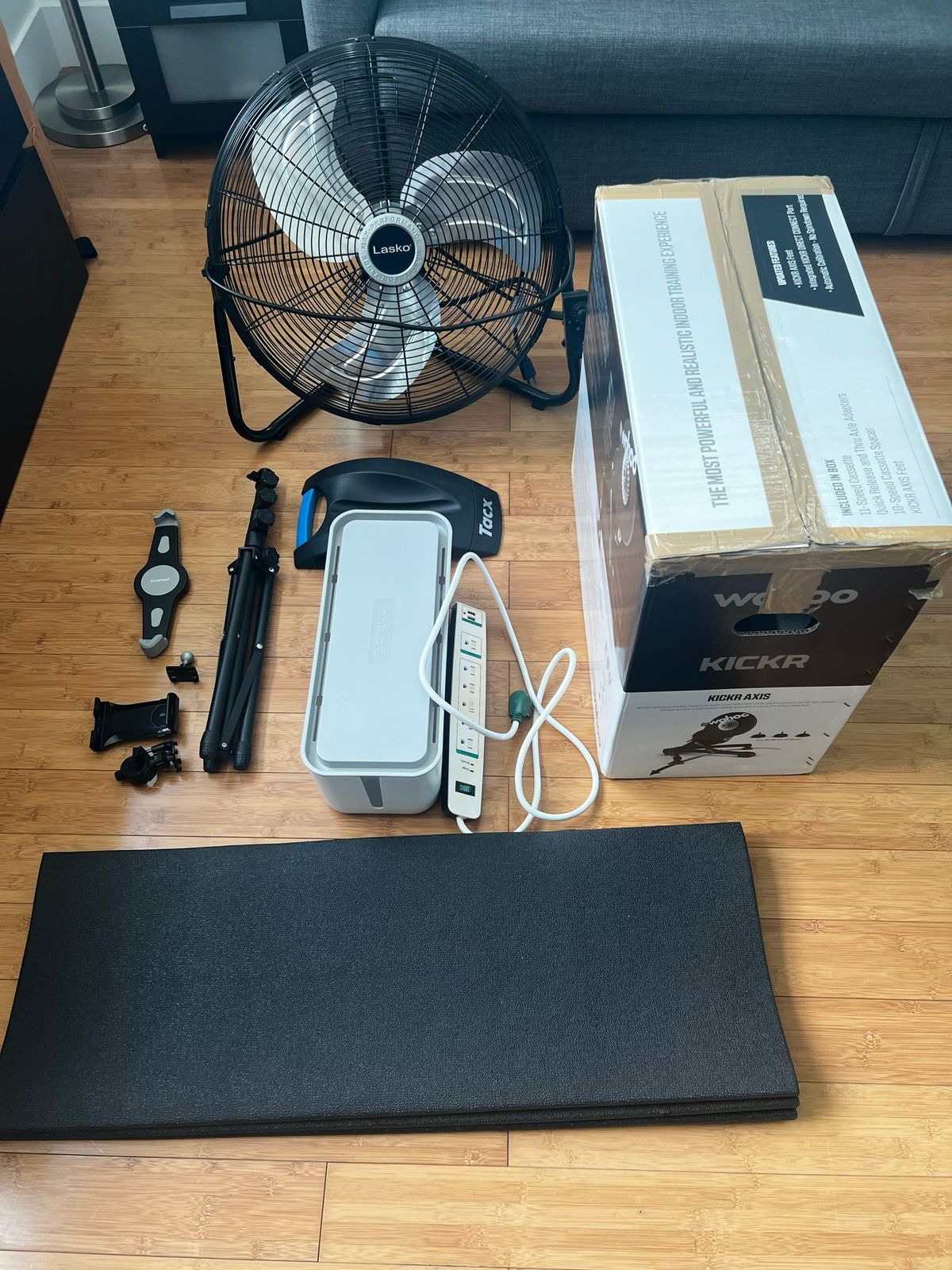 Used Wahoo KICKR v5 Smart Trainer – $ 609 | buycycle