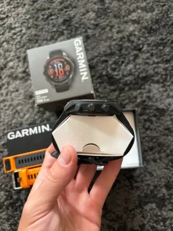 Used Garmin Fenix 8 bike — image 2 of 5
