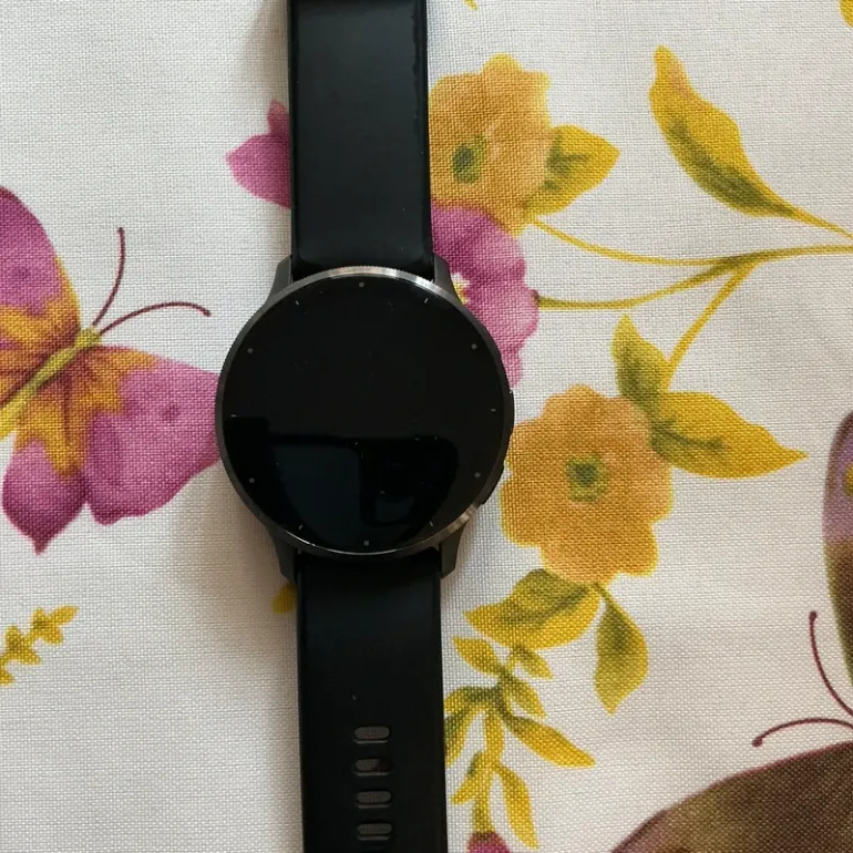 Used Garmin Venu 3 bike — image 3 of 5