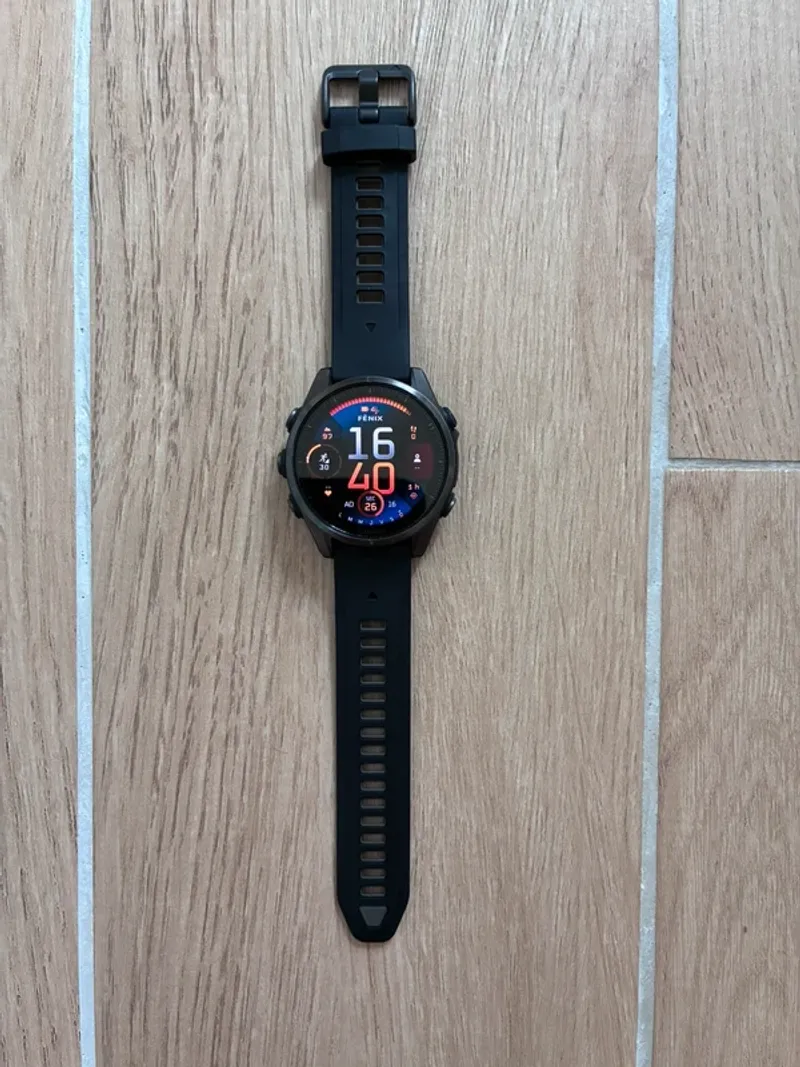 Tweedehands Garmin Fenix 8 Sapphire AMOLED bike — afbeelding 1 van 7