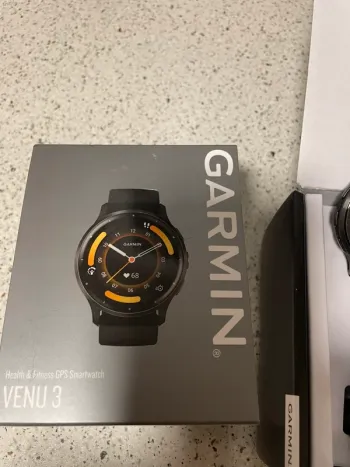 Used Garmin Venu 3 bike — image 1 of 5