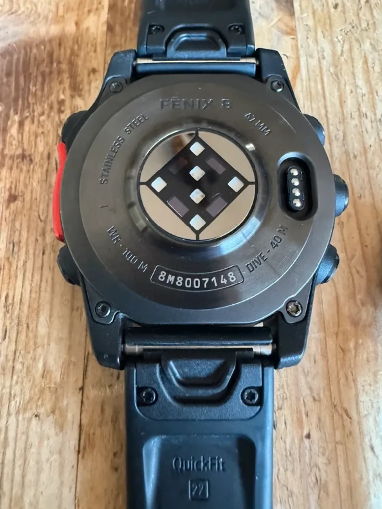 Used Garmin Fenix 8 AMOLED 47mm bike — image 7 of 12