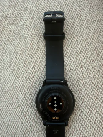 Used Garmin Venu 3 bike — image 4 of 9