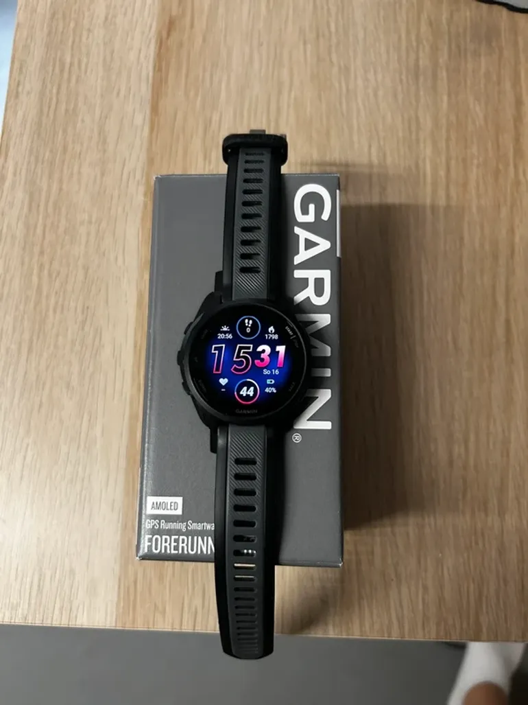 Used Garmin Forerunner 165 bike — image 1 of 4