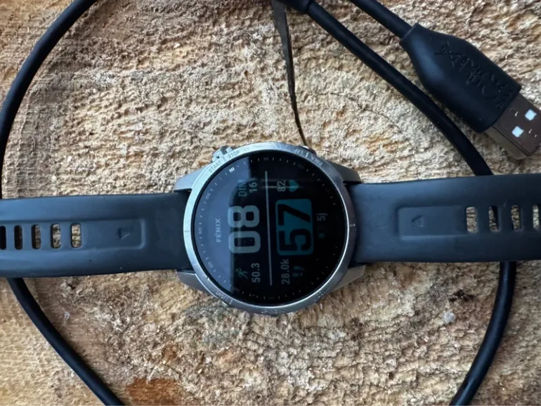 Used Garmin Fenix 7S bike — image 2 of 5